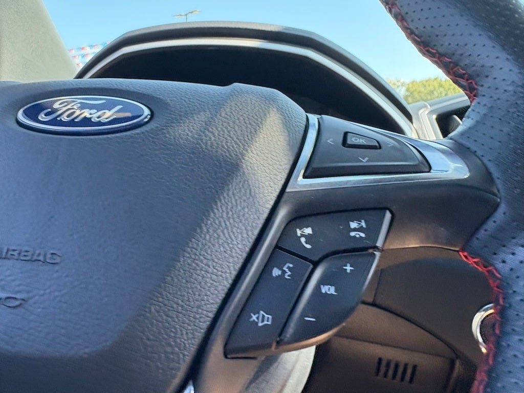 2021 Ford Edge ST Line