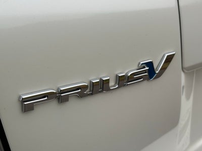 2014 Toyota Prius v Two