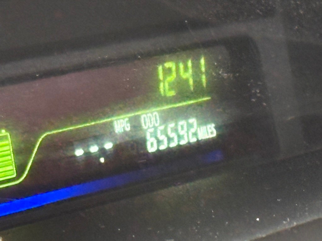 2014 Toyota Prius v Two