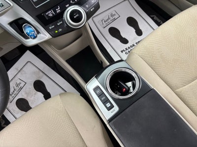 2014 Toyota Prius v Two