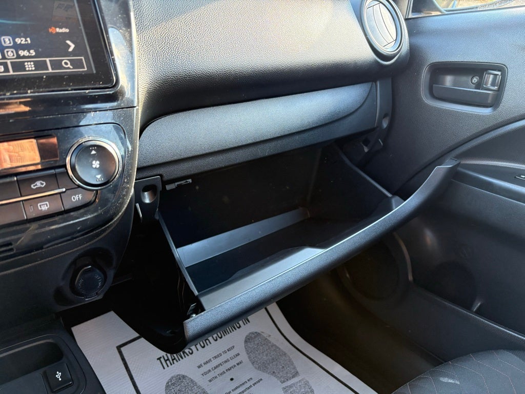 2024 Mitsubishi Mirage ES