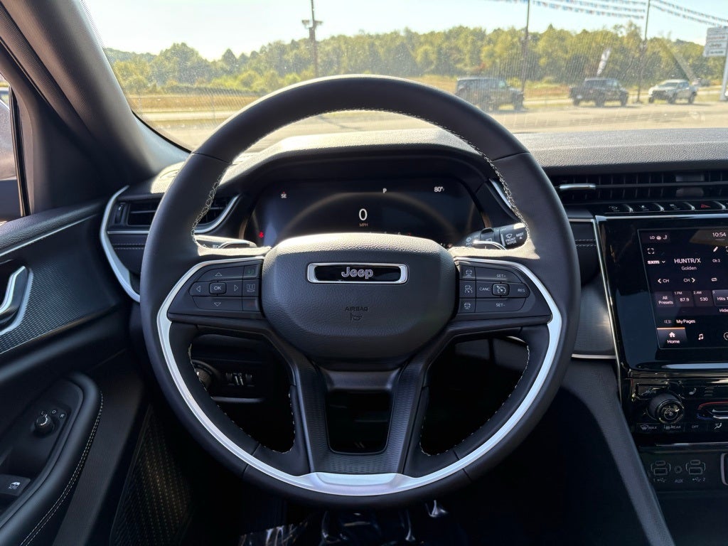 2025 Jeep Grand Cherokee Laredo X