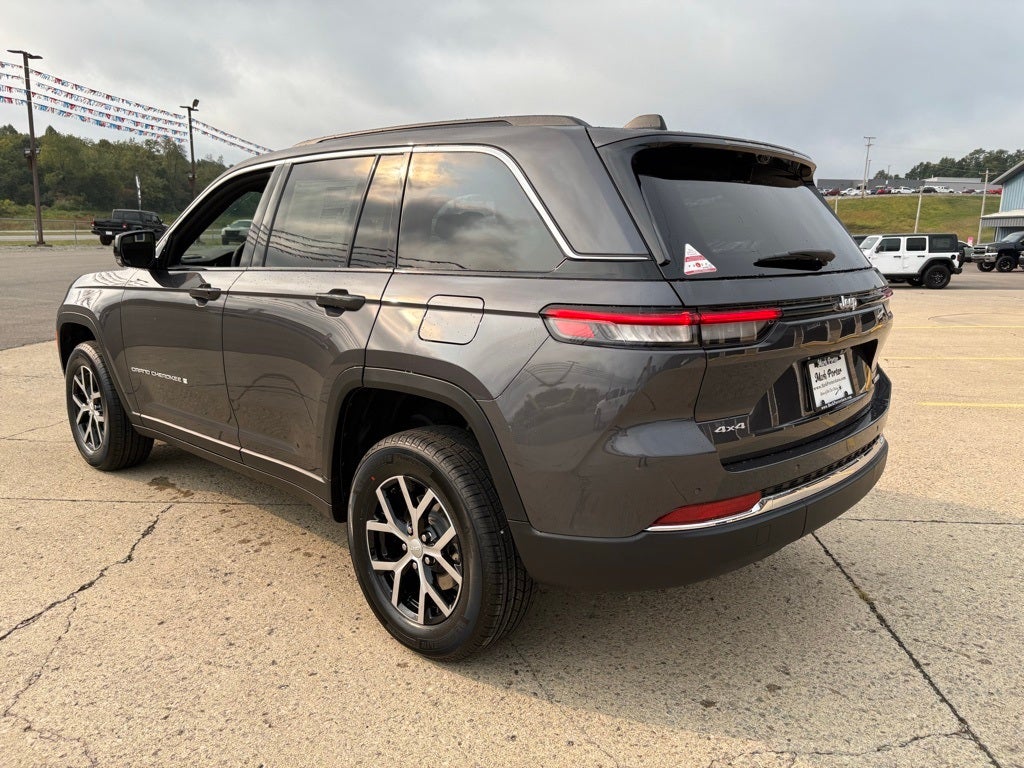 2025 Jeep Grand Cherokee Laredo X