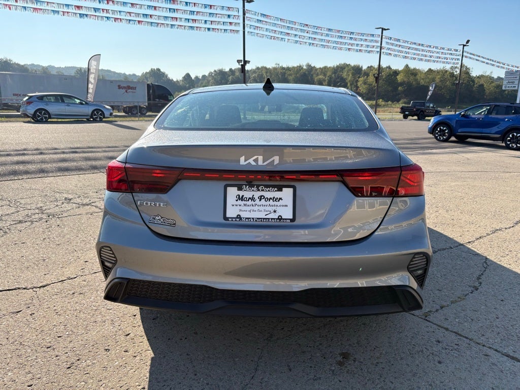2023 Kia Forte LXS