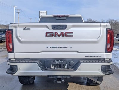 2020 GMC Sierra 2500HD 4x4 Denali 4dr Crew Cab LB