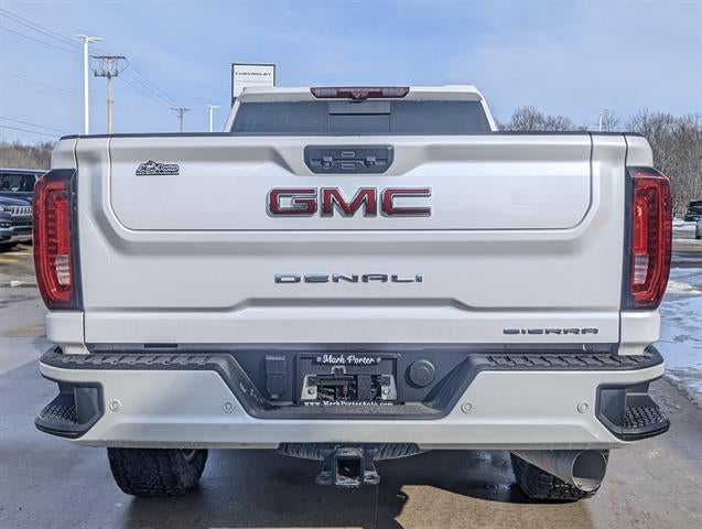 2020 GMC Sierra 2500HD 4x4 Denali 4dr Crew Cab LB
