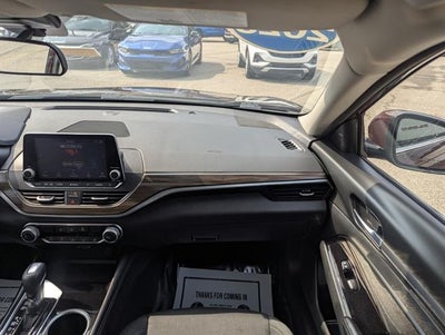 2023 Nissan Altima 2.5 SV