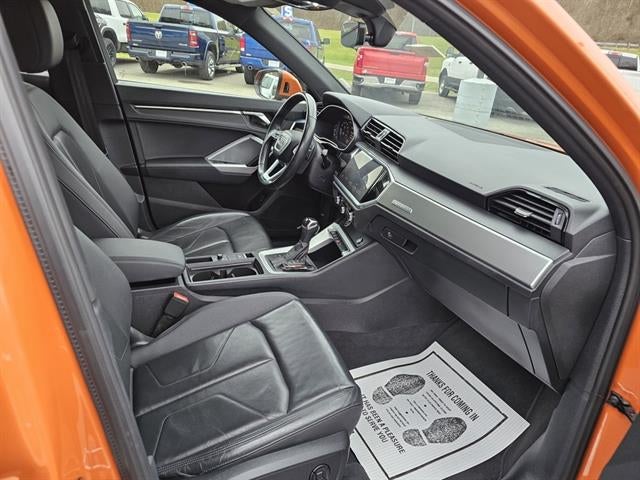 2023 Audi Q3 2.0T quattro Premium S line