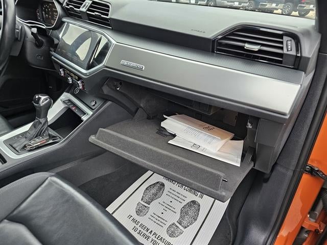 2023 Audi Q3 2.0T quattro Premium S line