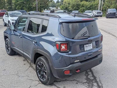 2023 Jeep Renegade Trailhawk