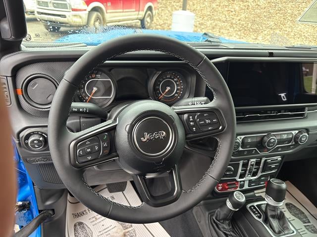 2026 Jeep Gladiator GLADIATOR MOJAVE 4X4