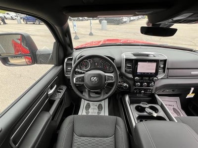 2025 RAM Ram 1500 RAM 1500 BIG HORN CREW CAB 4X4 5'7' BOX