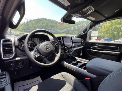 2025 RAM Ram 1500 RAM 1500 BIG HORN CREW CAB 4X4 5'7' BOX