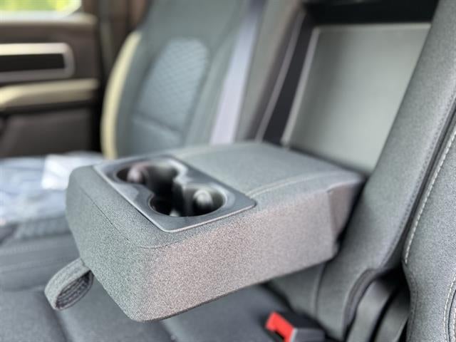 2025 RAM Ram 1500 RAM 1500 BIG HORN CREW CAB 4X4 5'7' BOX