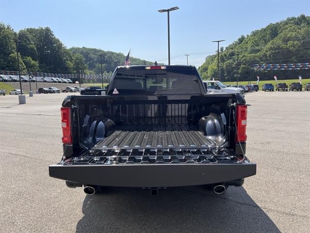 2025 RAM Ram 1500 RAM 1500 LARAMIE CREW CAB 4X4 5'7' BOX