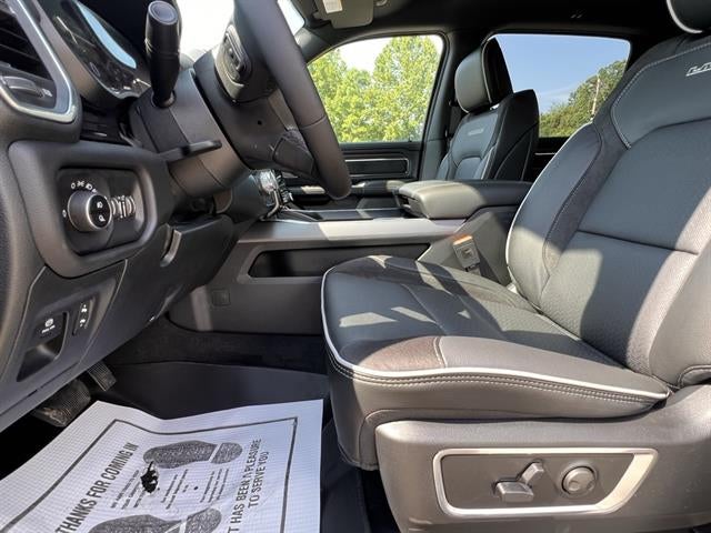 2025 RAM Ram 1500 RAM 1500 LARAMIE CREW CAB 4X4 5'7' BOX