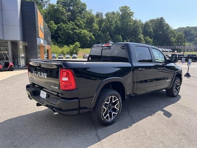 2025 RAM Ram 1500 RAM 1500 LARAMIE CREW CAB 4X4 5'7' BOX