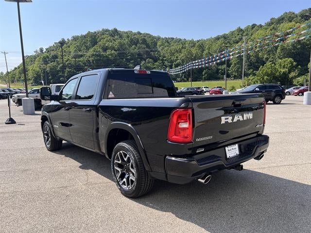 2025 RAM Ram 1500 RAM 1500 LARAMIE CREW CAB 4X4 5'7' BOX