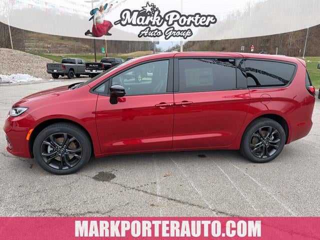 2026 Chrysler Pacifica PACIFICA SELECT AWD