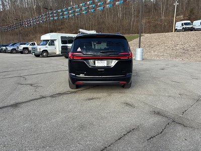 2026 Chrysler Pacifica PACIFICA SELECT AWD